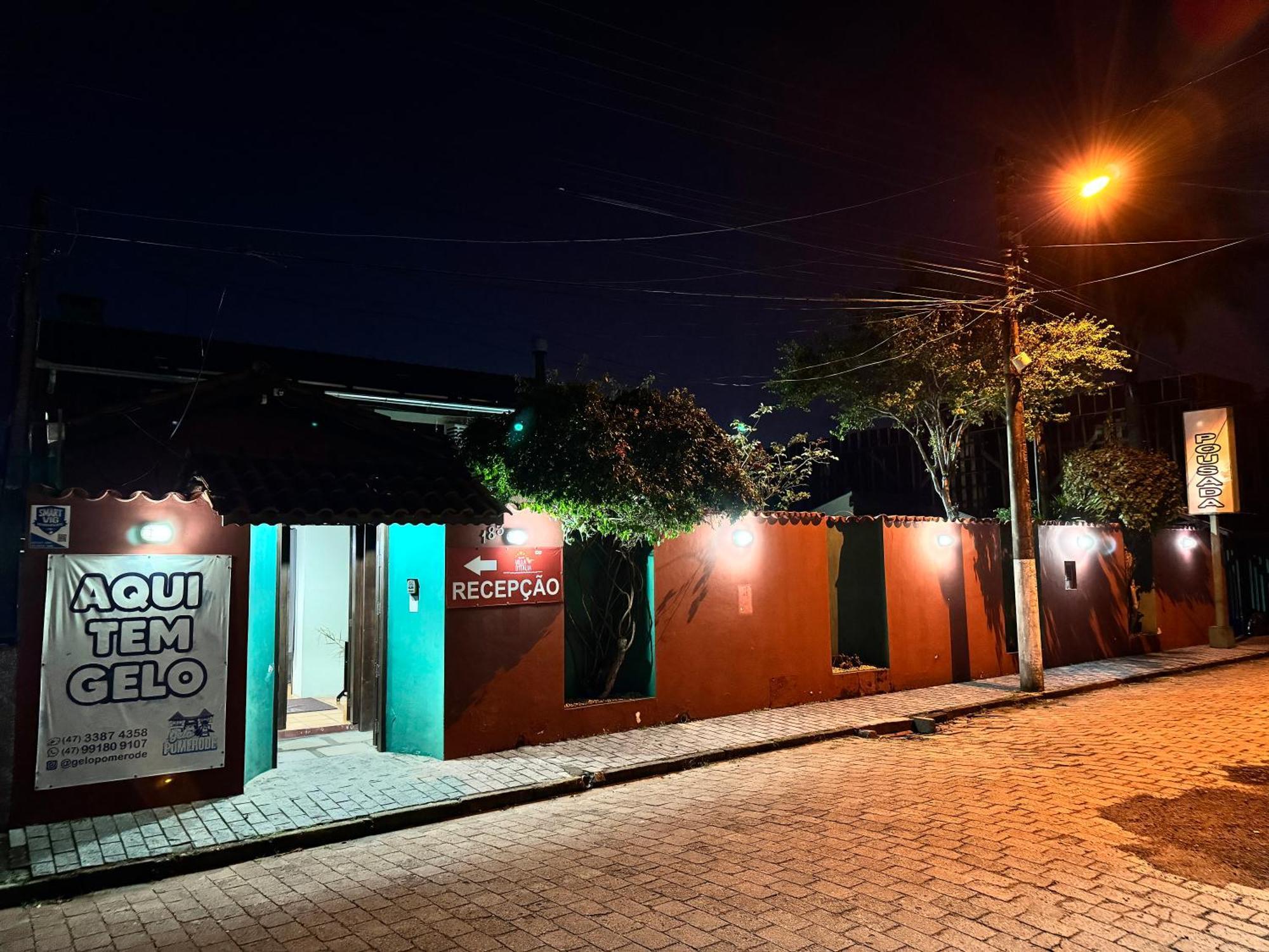 Pousada Vila D' Italia Penha  Exteriör bild